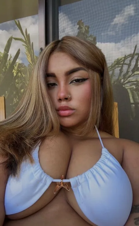 Hot Cinnamon, creadora española de OnlyFans