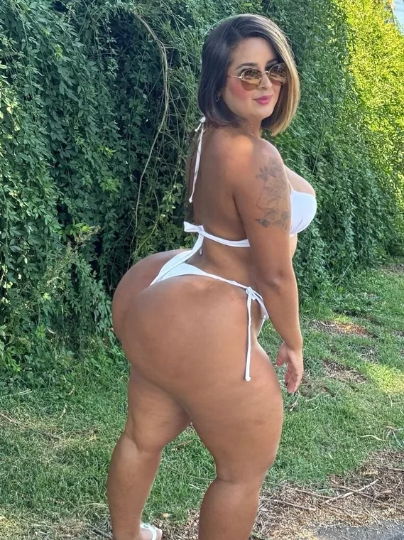 Dinalva vasconceloss, creadora española de OnlyFans