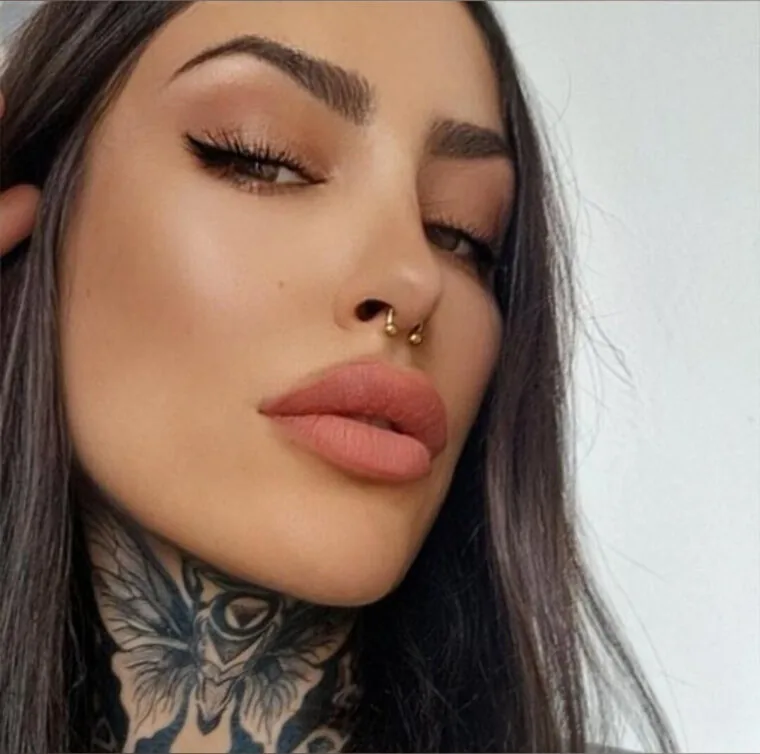 Lara Vega, creadora española de OnlyFans