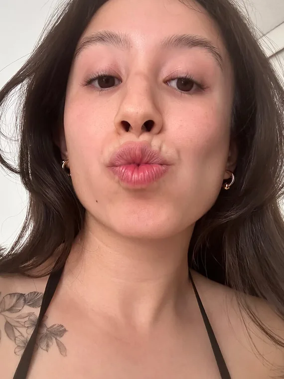 Lola (moon girl ), creadora española de OnlyFans