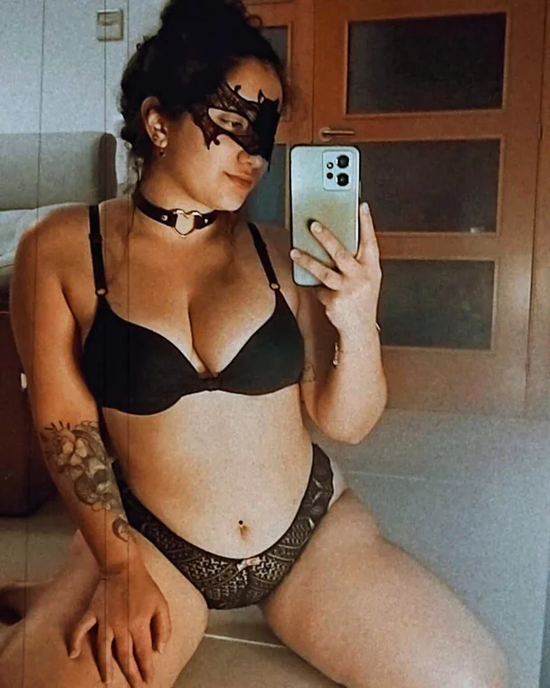Pecadora mundana, creadora española de OnlyFans