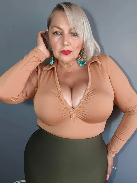 Soy Cecilia Higuera, creadora española de OnlyFans